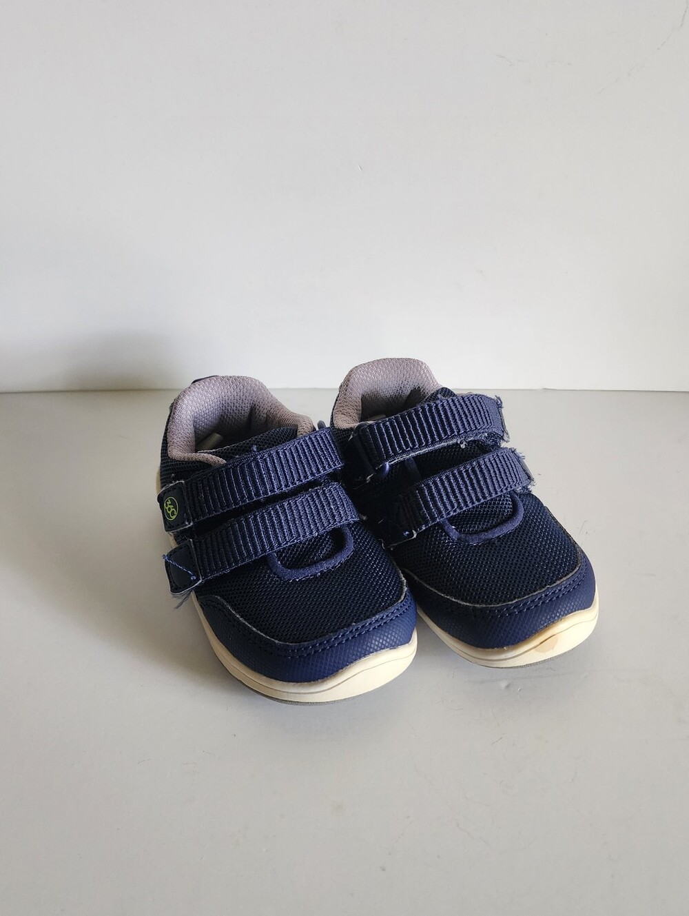 Stride Rite 360 Dash Navy Blue Wide Feet Sz. 6M Boys Sneakers